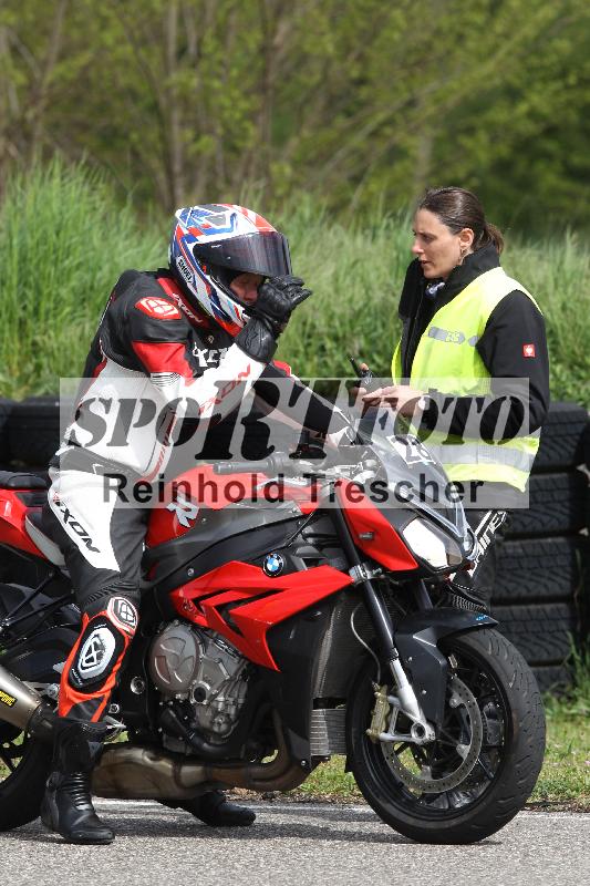 Archiv-2025/10 23.04.2025 Cornu Master School ADR/gruen-vert/28